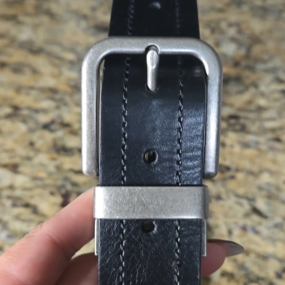 Levi’s Mens Black Belt Silver Buckle Classic Everyday Medium 34 36